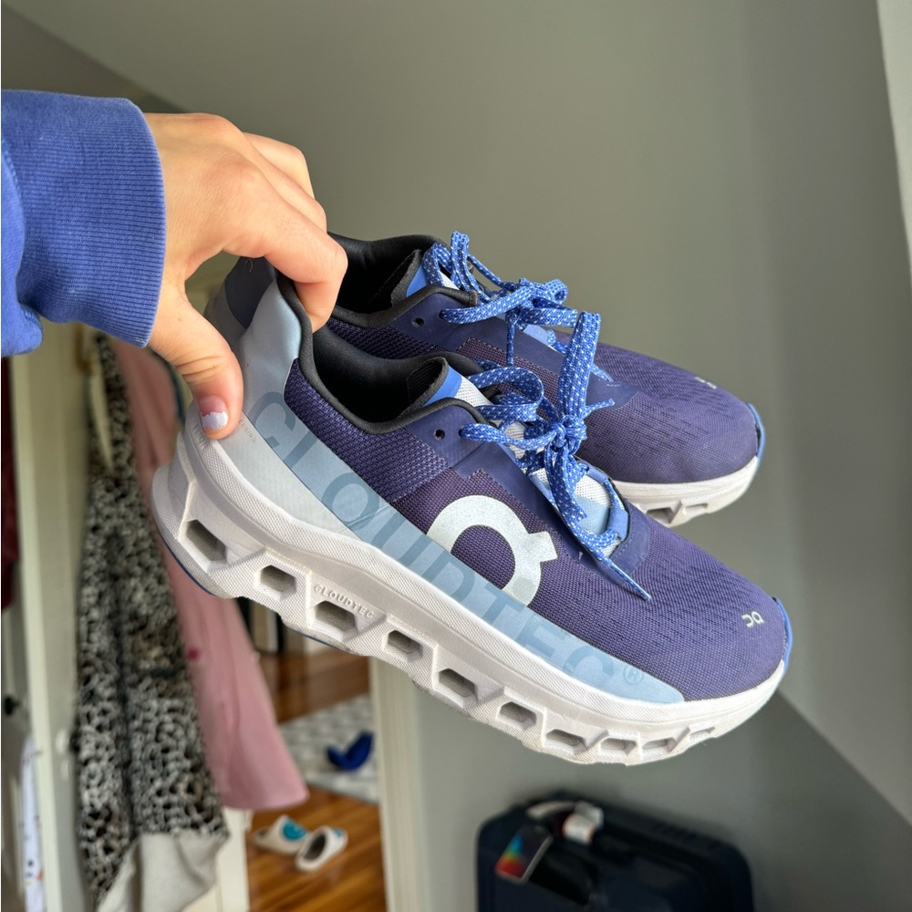 On Cloudmonsters